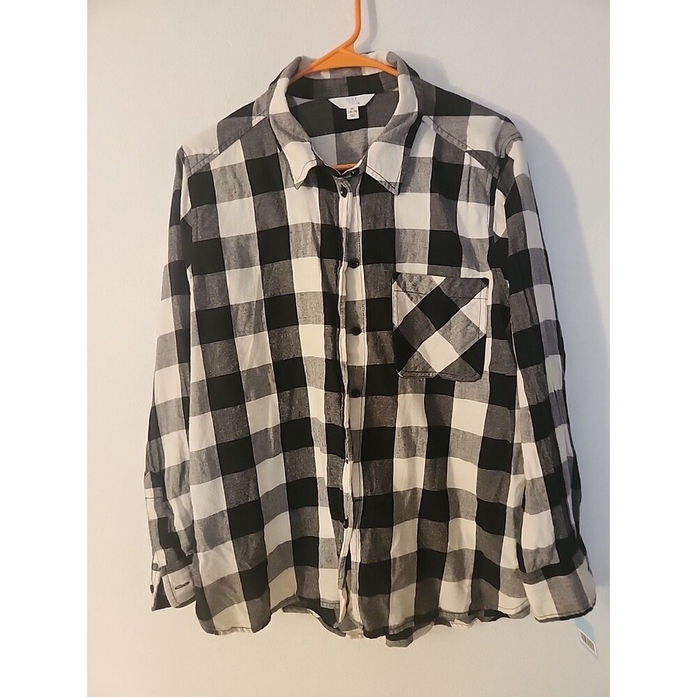 Time & Tru Womens XL Black Shirt Button Up Checker Plaid Classic